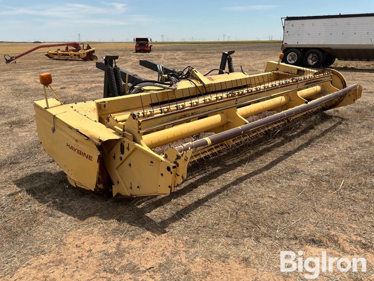 new-holland-2300bf-image-6