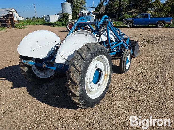 ford-8n-image-5