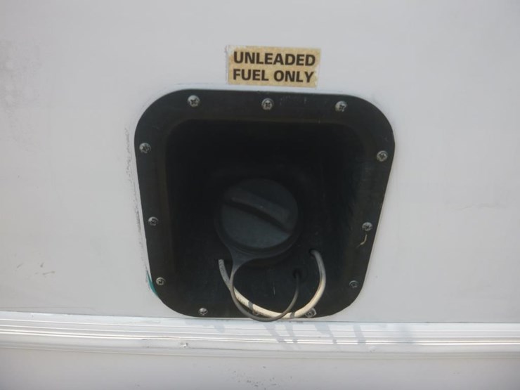 2008-ford-e450-image-16