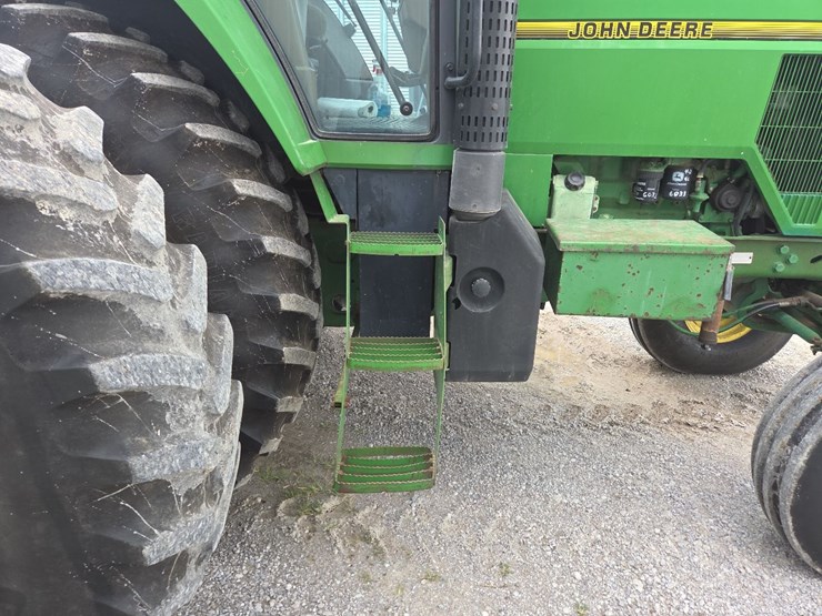 john-deere-7600-image-31