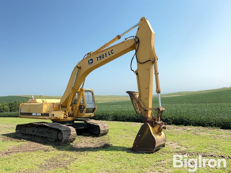 1996-john-deere-790-image-3