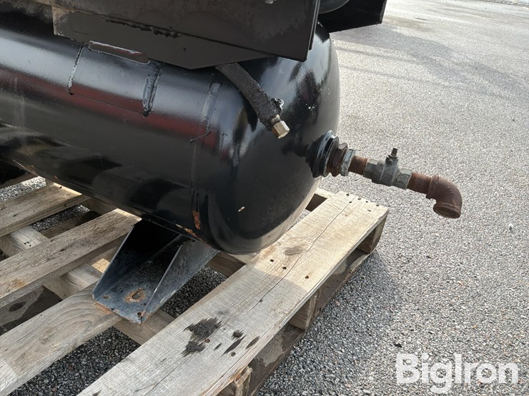 2011-massey-ferguson-730-image-16