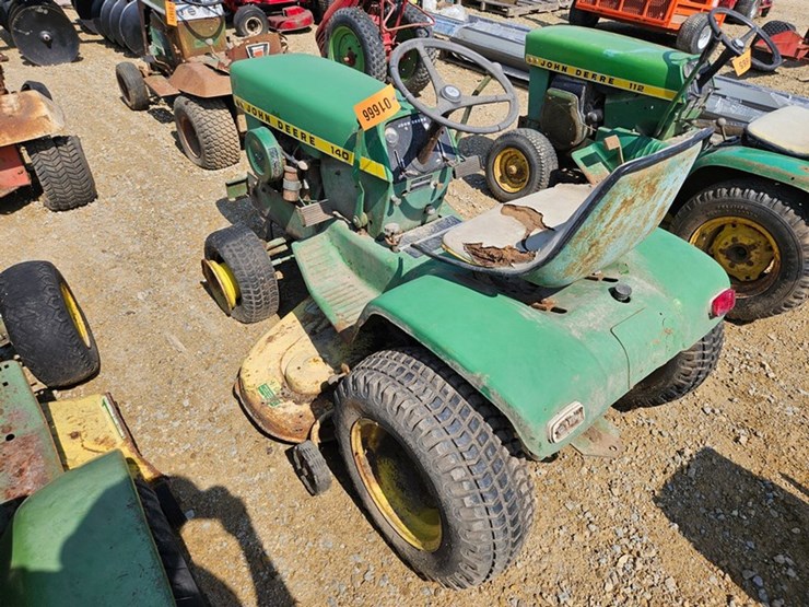 john-deere-140-image-3