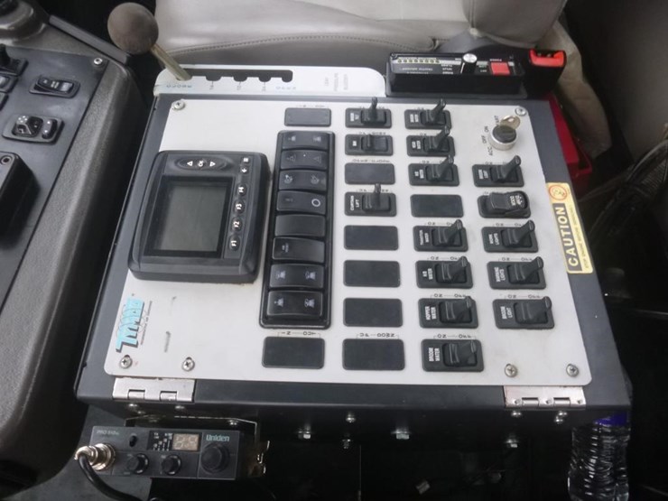 2014-tymco-600-image-17