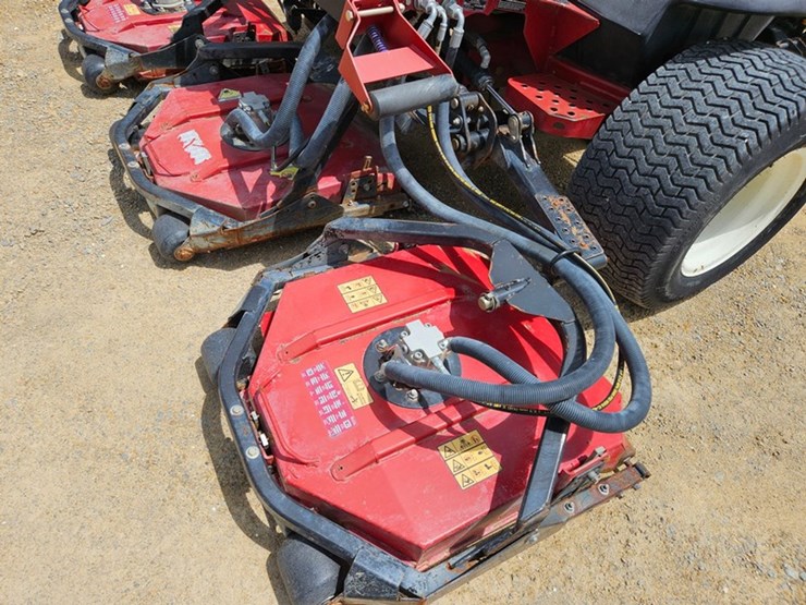 toro-groundsmaster-4500d-image-11