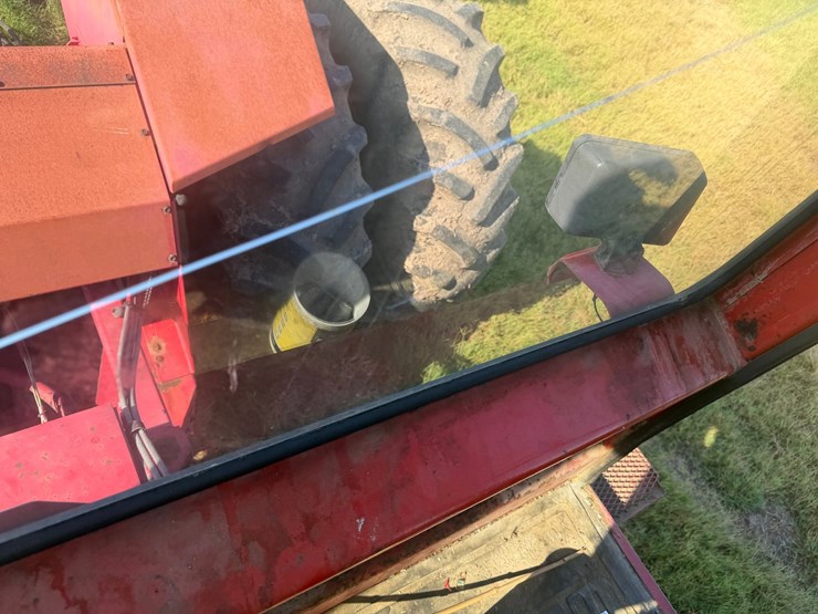 1983-massey-ferguson-4880-image-86