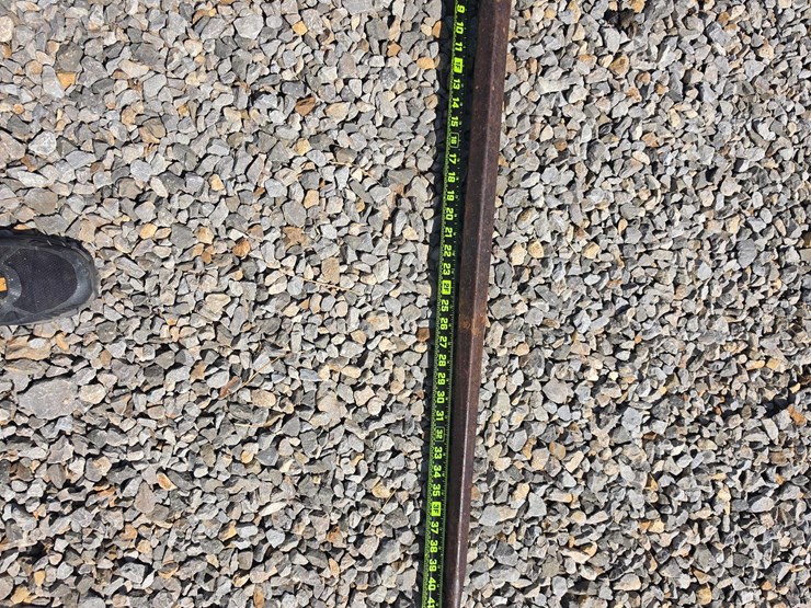 alo-ab-2-spike-bale-spear-image-12