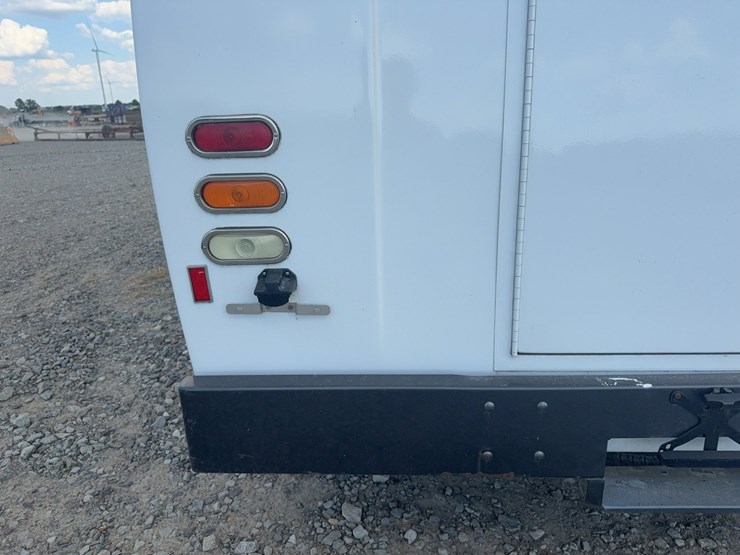 2006-ford-e450-image-6