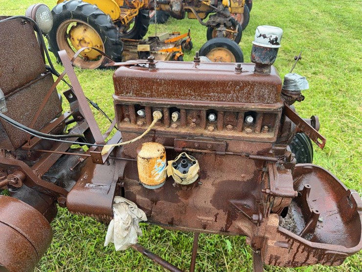 case-parts-tractor-image-15