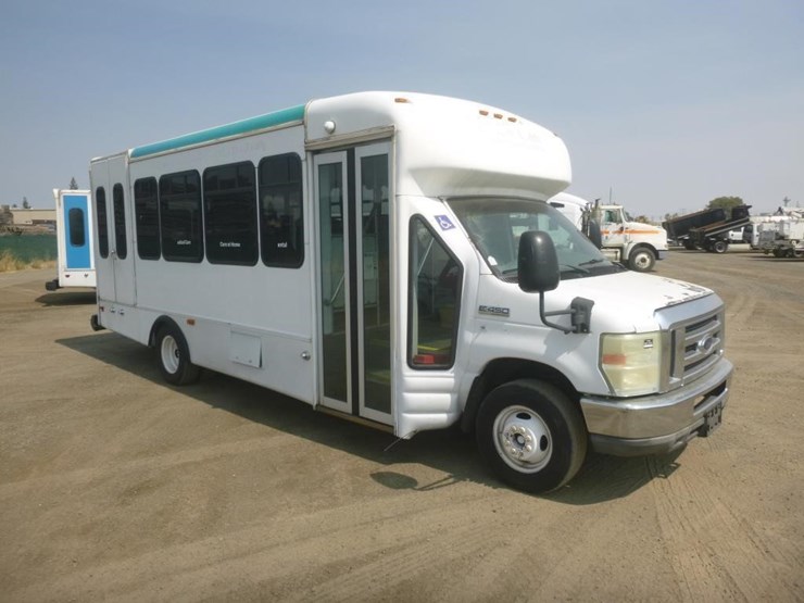 2008-ford-e450-image-2