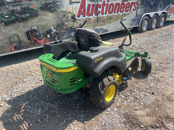 john-deere-z225-image-3
