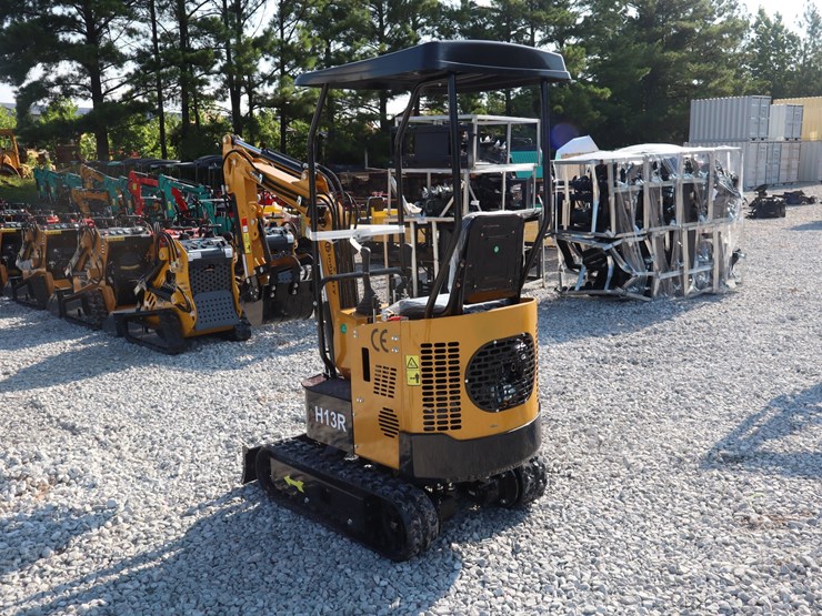 #1363-•-mini-excavator-h13r-image-3
