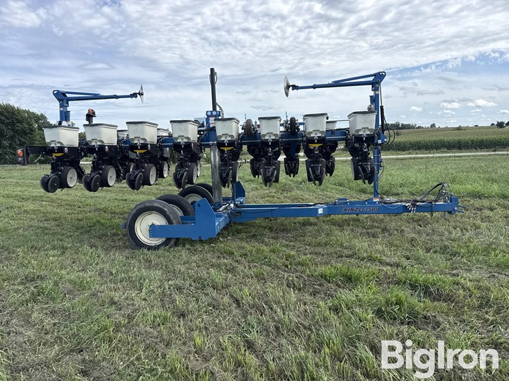 kinze-3500-image-4