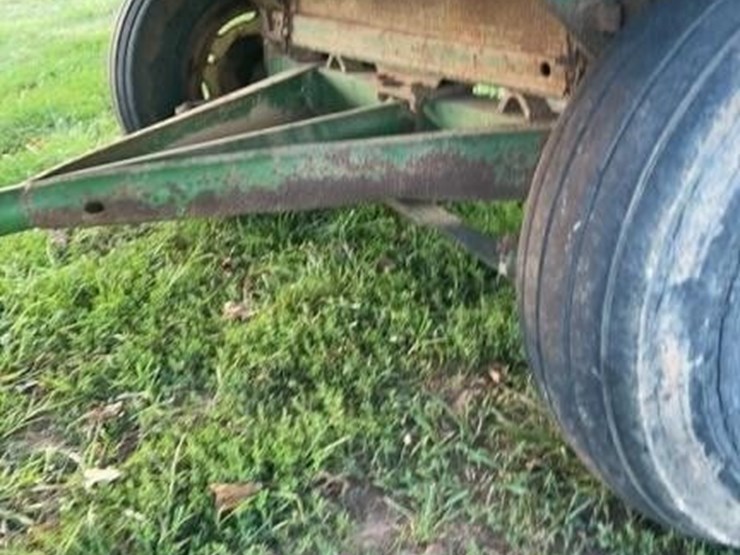 john-deere-112-image-5