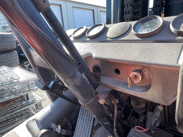 #1626-•-toyota-10,000lb-lift-capacity-forklift-(o3)-image-25