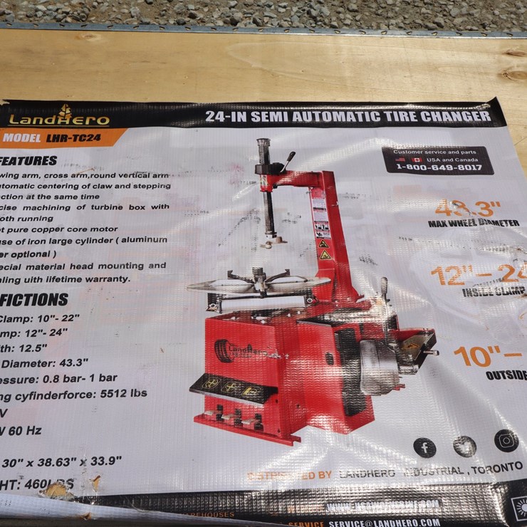 #1703 • 24" SEMI-AUTOMATIC TIRE CHANGER