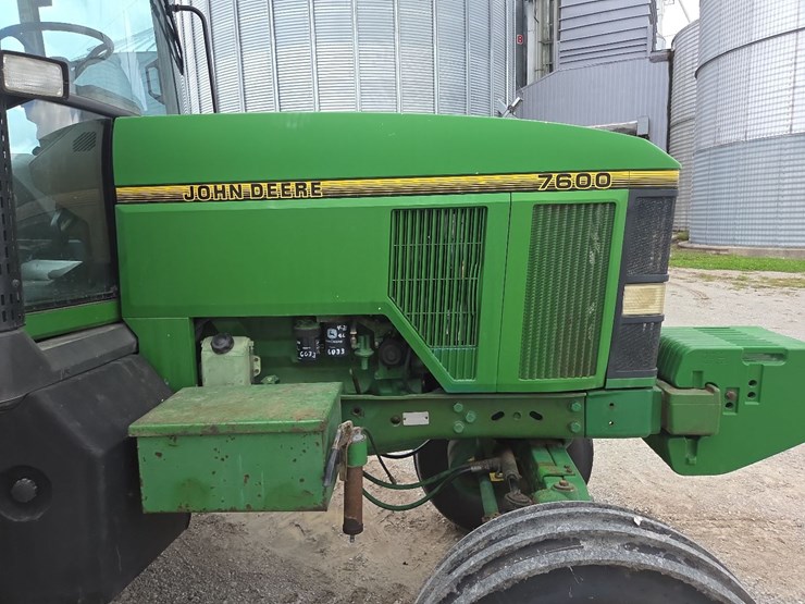 john-deere-7600-image-34