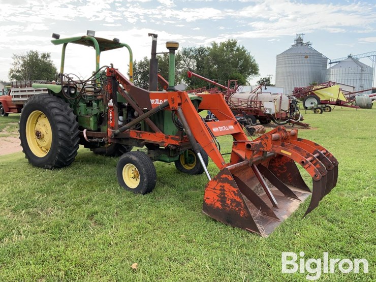 1970-john-deere-4520-image-3