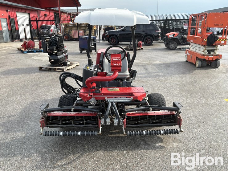 massey-ferguson-730-image-2