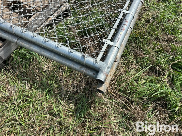 chain-link-fence-gates-image-10