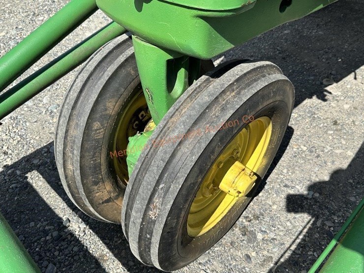 john-deere-60-image-9