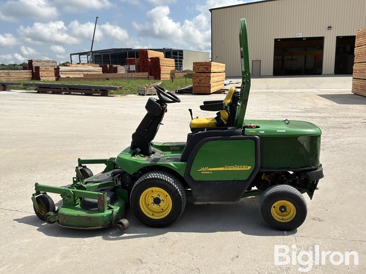 2014-john-deere-1445-image-8