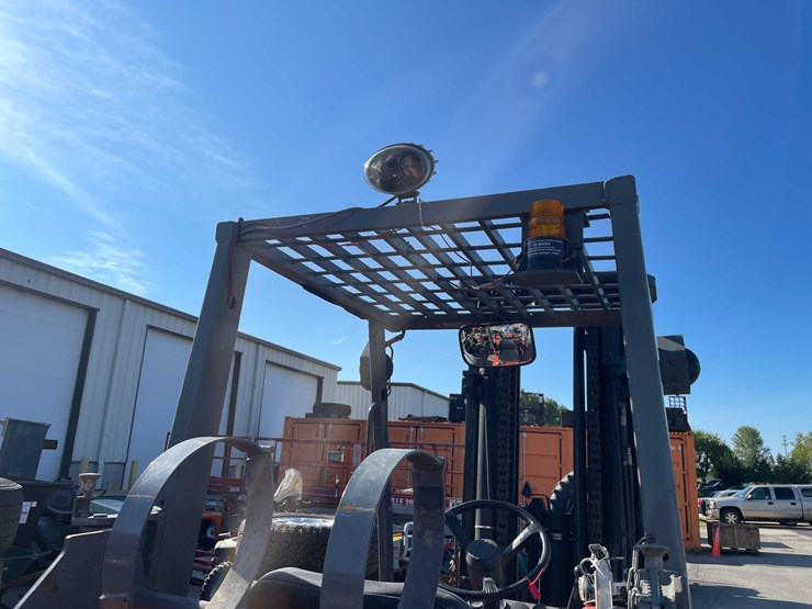 #1626-•-toyota-10,000lb-lift-capacity-forklift-(o3)-image-29