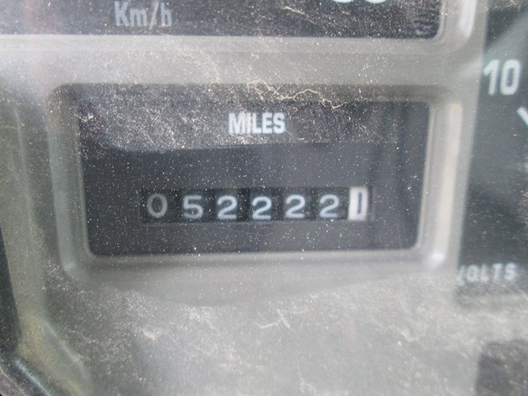 2001-international-4700-image-37