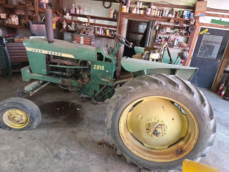 2010-john-deere-2010-image-26
