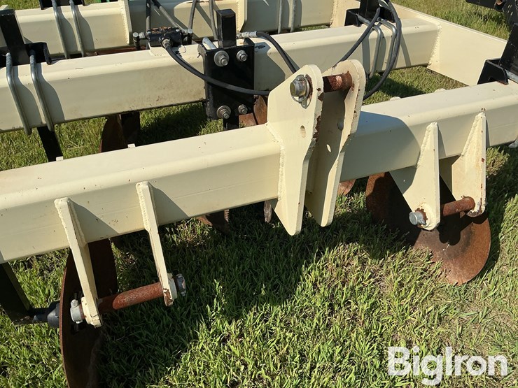 patriot-pivot-track-closer-image-9