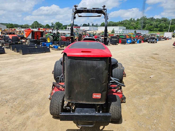 toro-groundsmaster-4500d-image-4