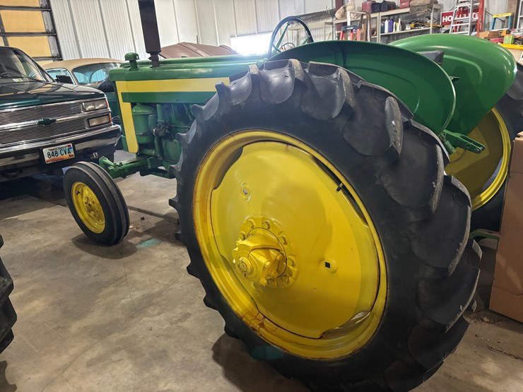 john-deere-420-image-2