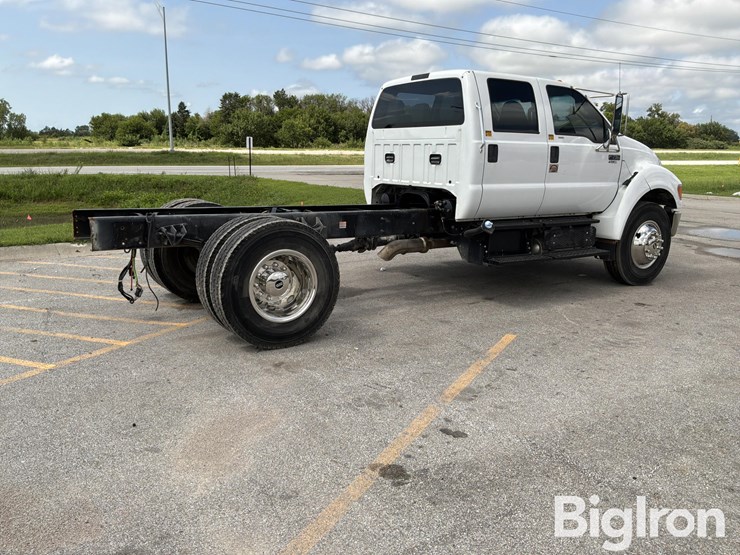 2012-ford-f750-image-5
