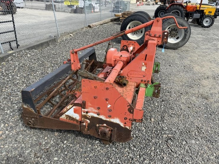 2003-maschio-c205-image-7