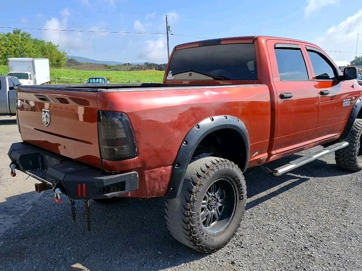 2013-dodge-2500-image-5