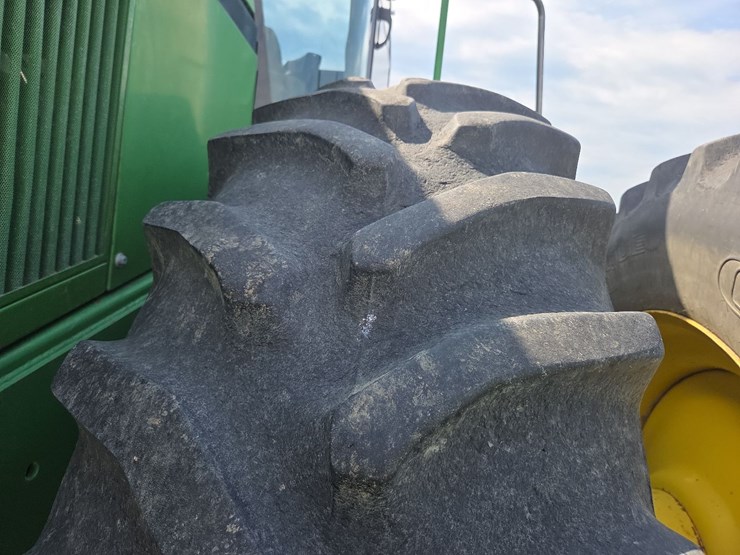 john-deere-8760-image-35