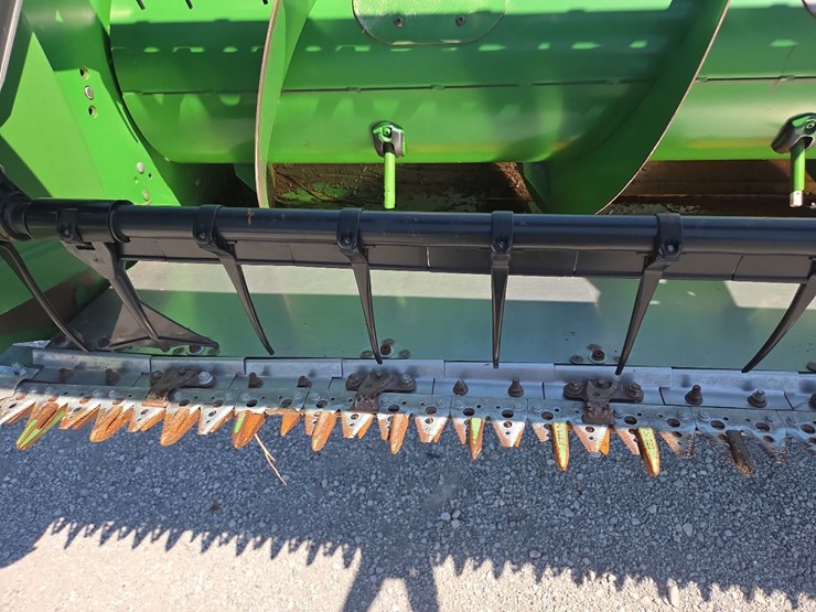 john-deere-635f-image-13