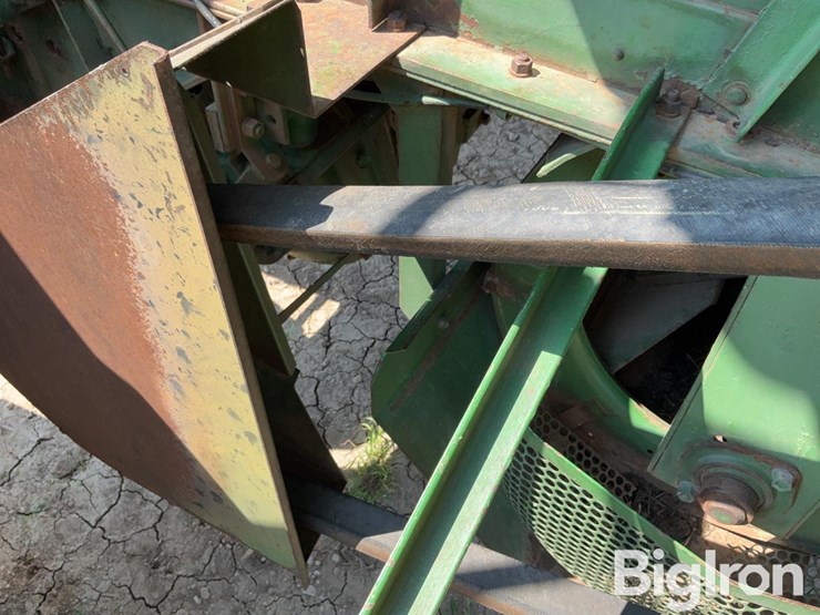 1969-john-deere-105-image-16