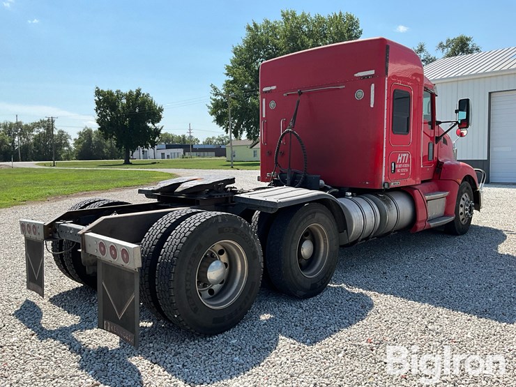 2012-kenworth-t660-image-5