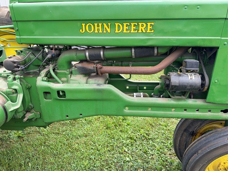 john-deere-b-image-16