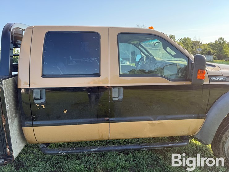 2015-ford-f550-xl-image-19