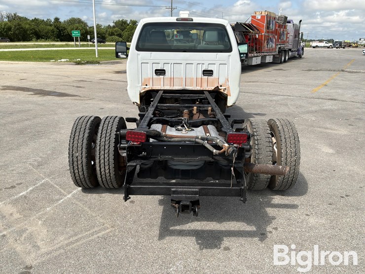 2011-ford-f450-image-6