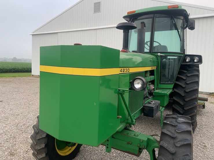 1977-john-deere-4230-image-5