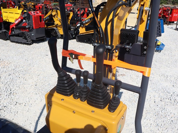 #1480-•-mini-excavator--mx12r-image-9