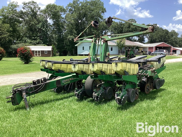 john-deere-1760-image-1