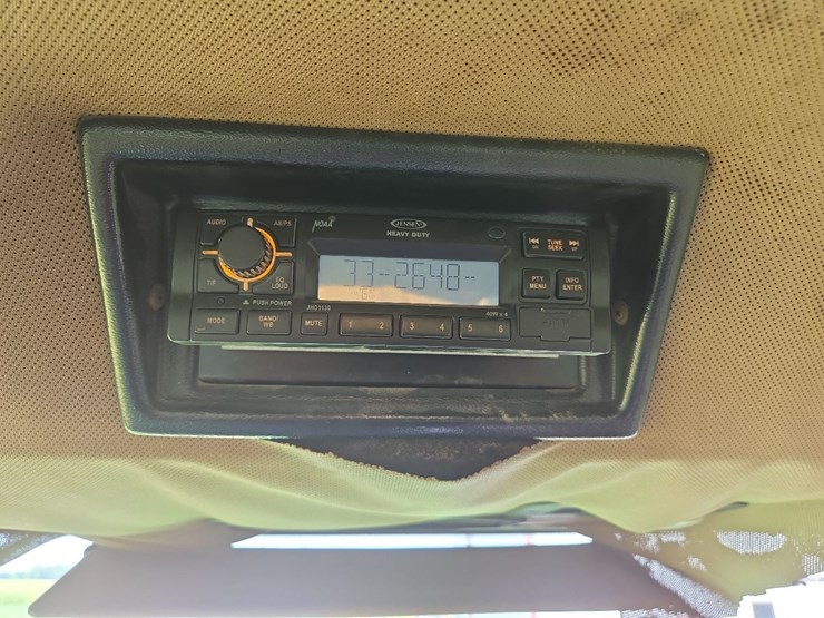 john-deere-8760-image-52