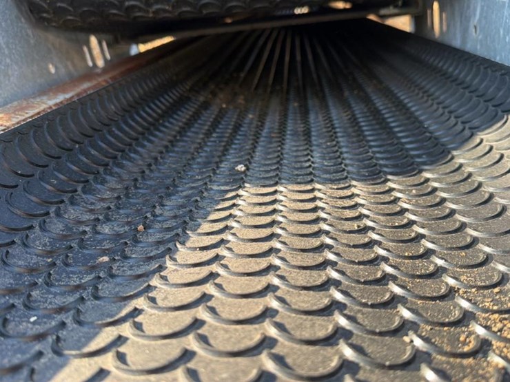 #665-•-concave-belt-conveyor-image-4