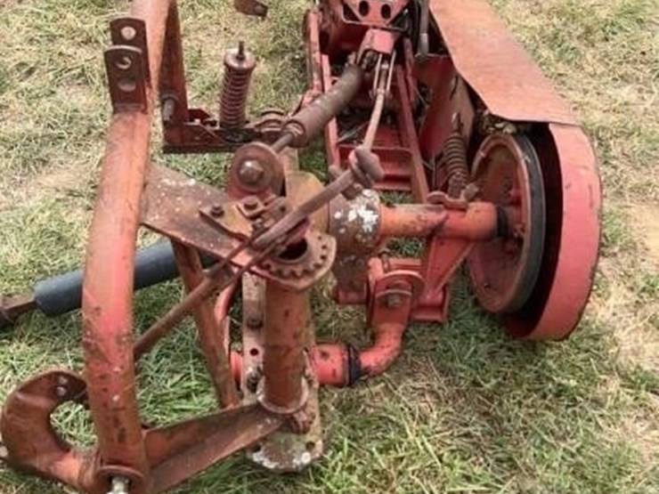 massey-ferguson-238-image-4