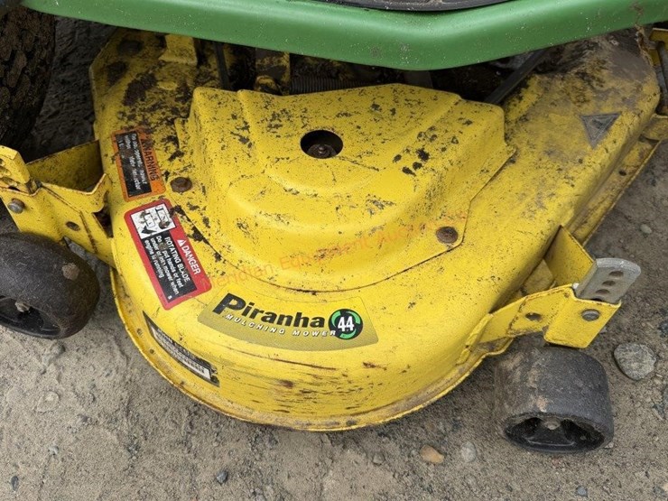 john-deere-gt242-image-9