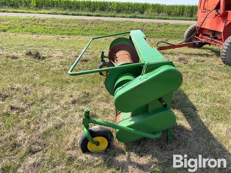 john-deere-7-image-8